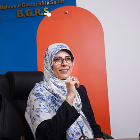 دکتر زهرا غریب